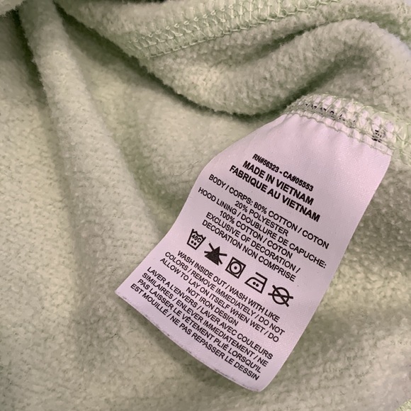 NIKE BIG KIDS PULLOVER HOODIE - Picture 5 of 5